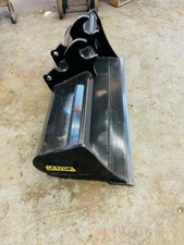 Kubota KX040 42" grading bucket