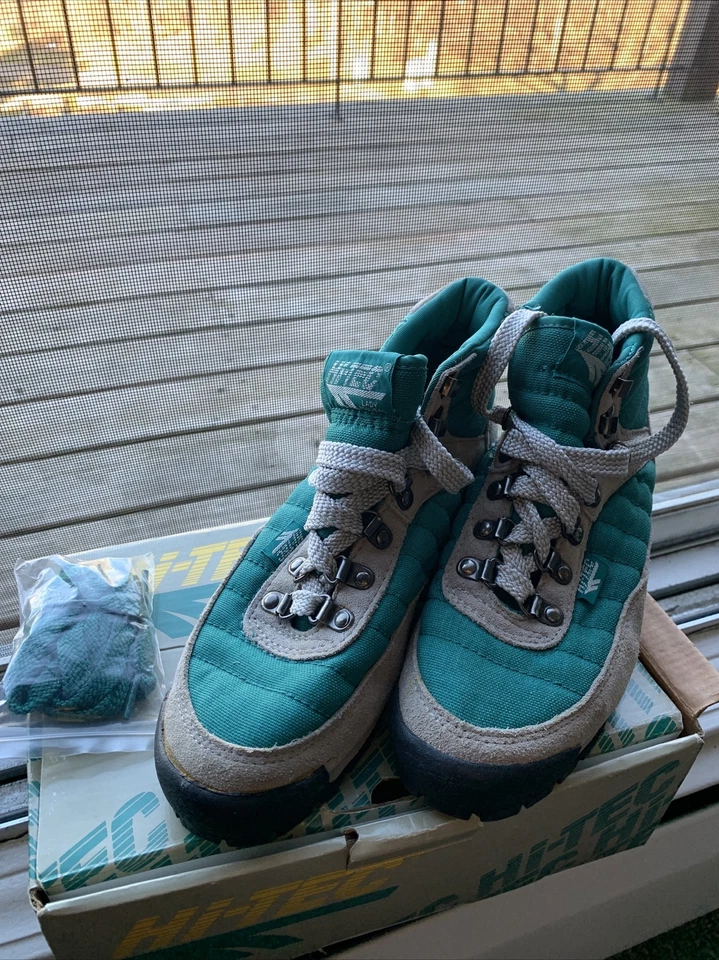 VTG  Hi-Tec Rugged Outdoor Hiking Boots Women's Size 7 Teal/Gray - Image 2 of 4