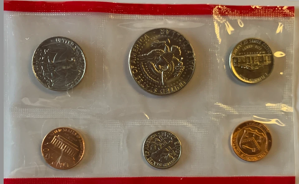 1984 United States Mint Uncirculated 12-Coin Set - Denver and Philadelphia Mint - Image 3 of 4