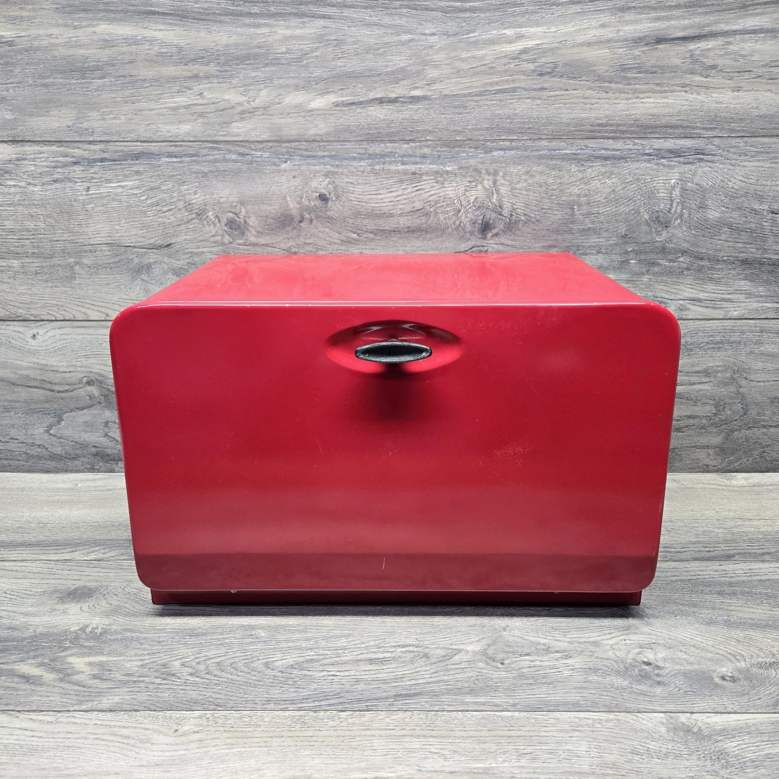 Vintage Large 1960s Red KCO Steel Bread Box Red Canada *No Shelf*
Opens in a new window or tab