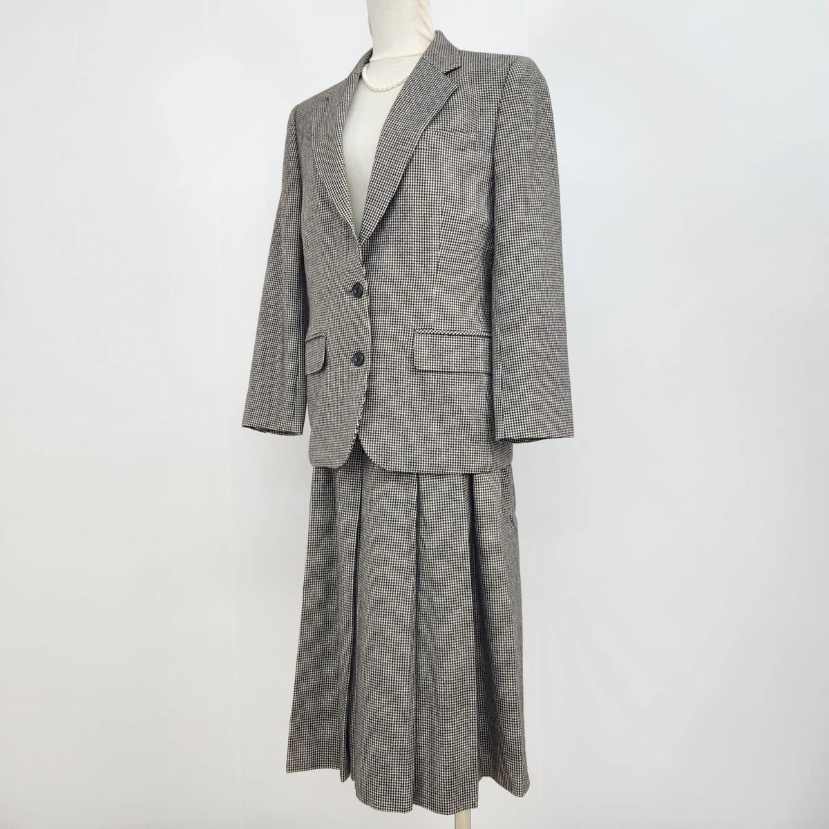 Conjunto de traje falda plisada chaqueta de lana pata de gallo vintage de Burberrys gris W4209