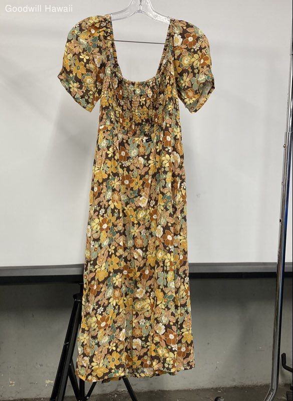 RVCA Multi-pattern Short Sleeve Pull-over Hawaiia… - image 5