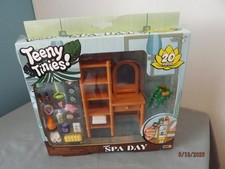 Teeny Tinies Teeny Spa Day Play Set--20 Pieces--NEW