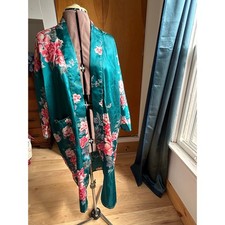 Vintage Japanese Robe turquoise floral design  one size fits all   SML 