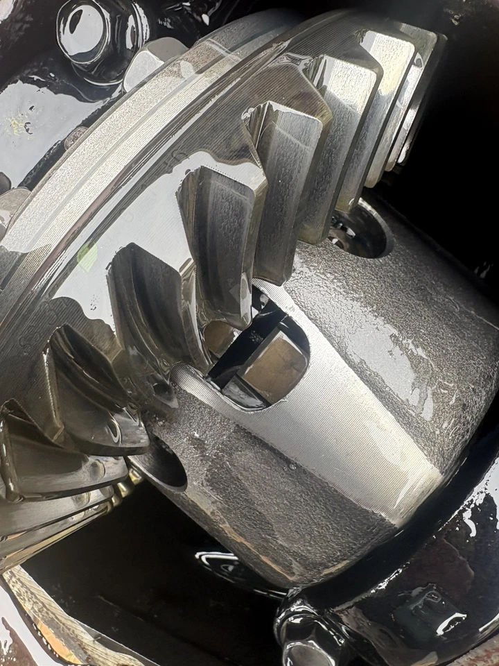 NISSAN SKYLINE JDM RARE V SPEC R33 GTR REAR DIFF DIFFERENTIAL 37:9 4.1 RATIO - Image 4 of 4