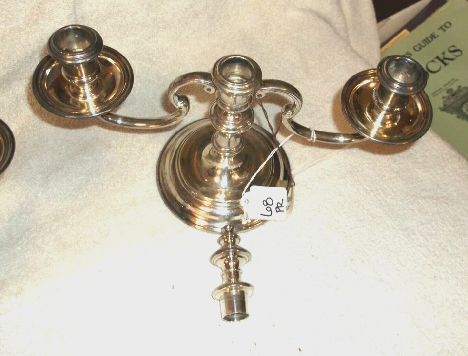 Circa 1820 candelabros de plata de ley de Sheffield, Inglaterra Foto 3 de 4