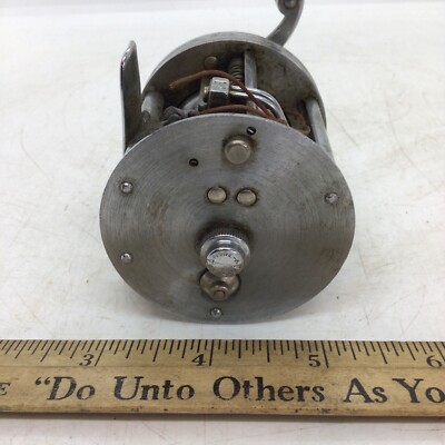 Shakespeare True Blue 1956 Vintage Fishing Reel Model FK Very Cool