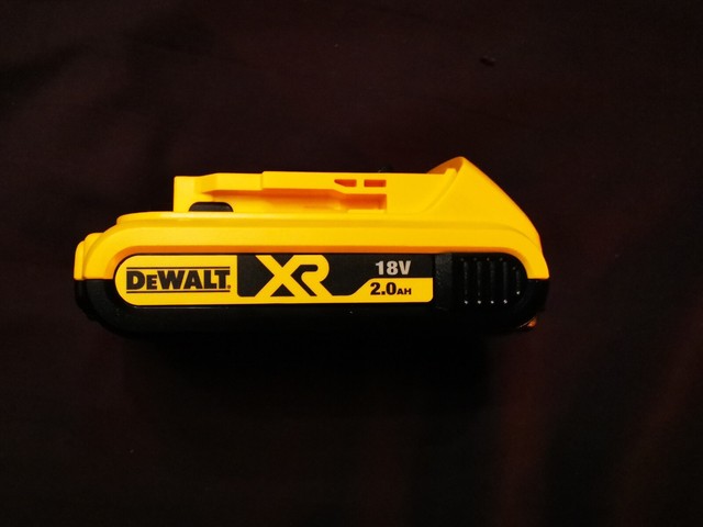 Аккумулятор dewalt dcb183