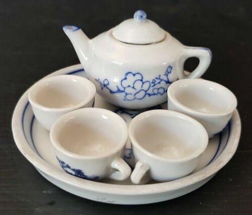 VERY SMALL ASIAN PORCELAIN MINIATURE TEA SERVICE Ref 2927927637 * - Picture 1 of 3