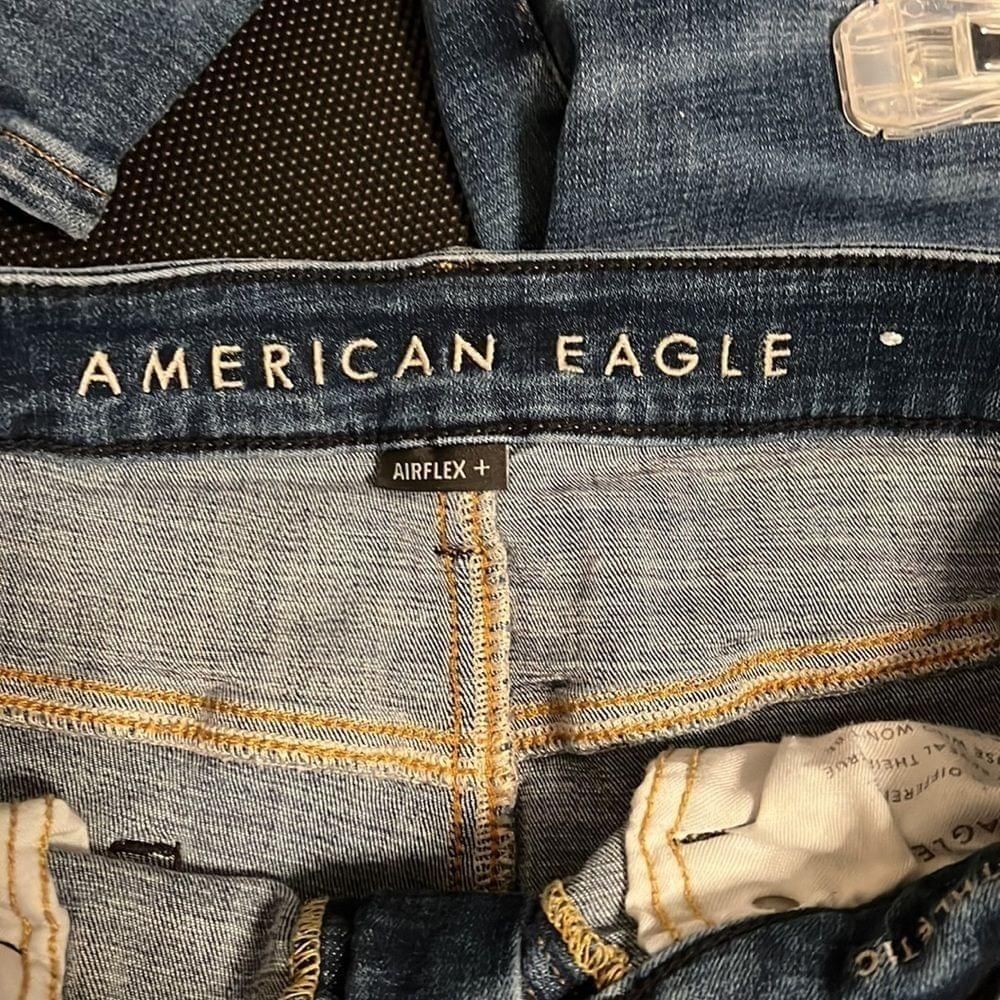 American Eagle Distressed Athletic Airflex 32 X 3… - image 9