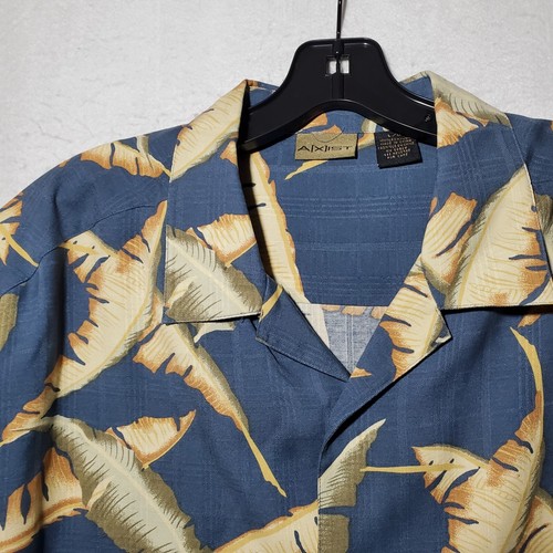 Axist Shirt Men's Large 100% Silk Short Sleeve Button Up Blue Floral Hawaiian - Picture 5 of 9