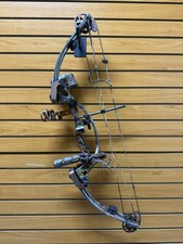 Hoyt Archery - Sierra Tec XT 2000 Compound Bow - RH - 24-26.5” - 30-40#