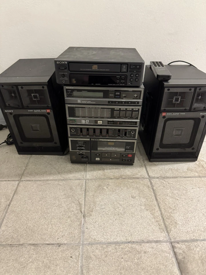 Sistema stereo compatto vintage Sony FH-77 Foto 2 de 4