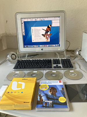 Apple Power Macintosh G4 450 Cube / 512MB / Adobe Creative Suite / MS Office