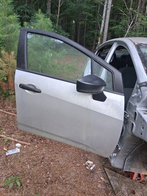 2020-2024 NISSAN VERSA Front Door Right Passenger Side  silver OEM