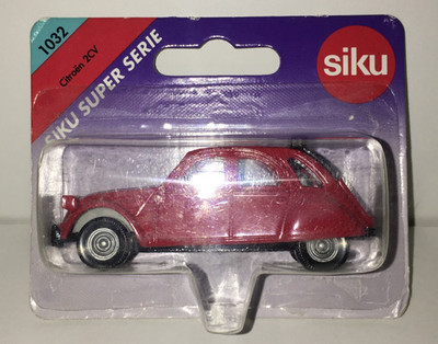 Siku Super Serie #1032 Citroen 2CV Red Diecast Model German