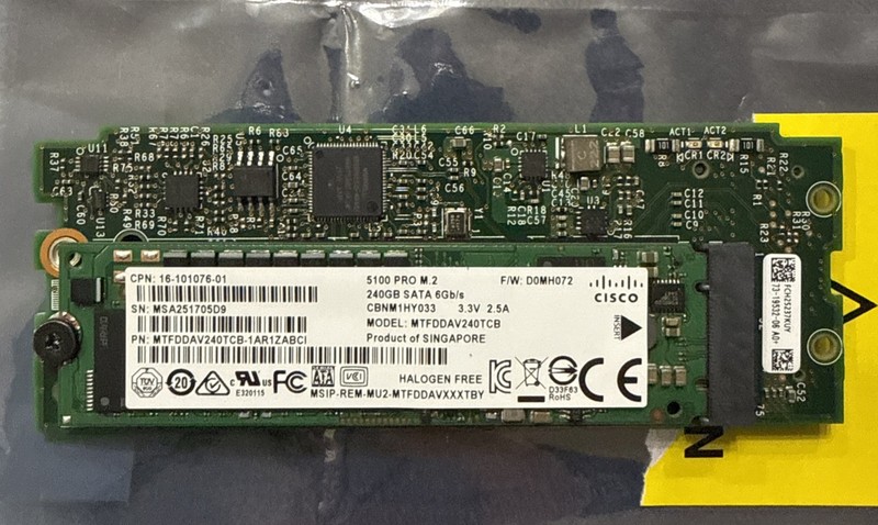 Cisco Boot Optimized M.2 RAID Controller UCS-M2-HWRAID +2x 240GB SSD UCS-M2-240G