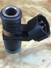 377071 Einspritzventil VW Polo IV (9N, 9A) 03C906031