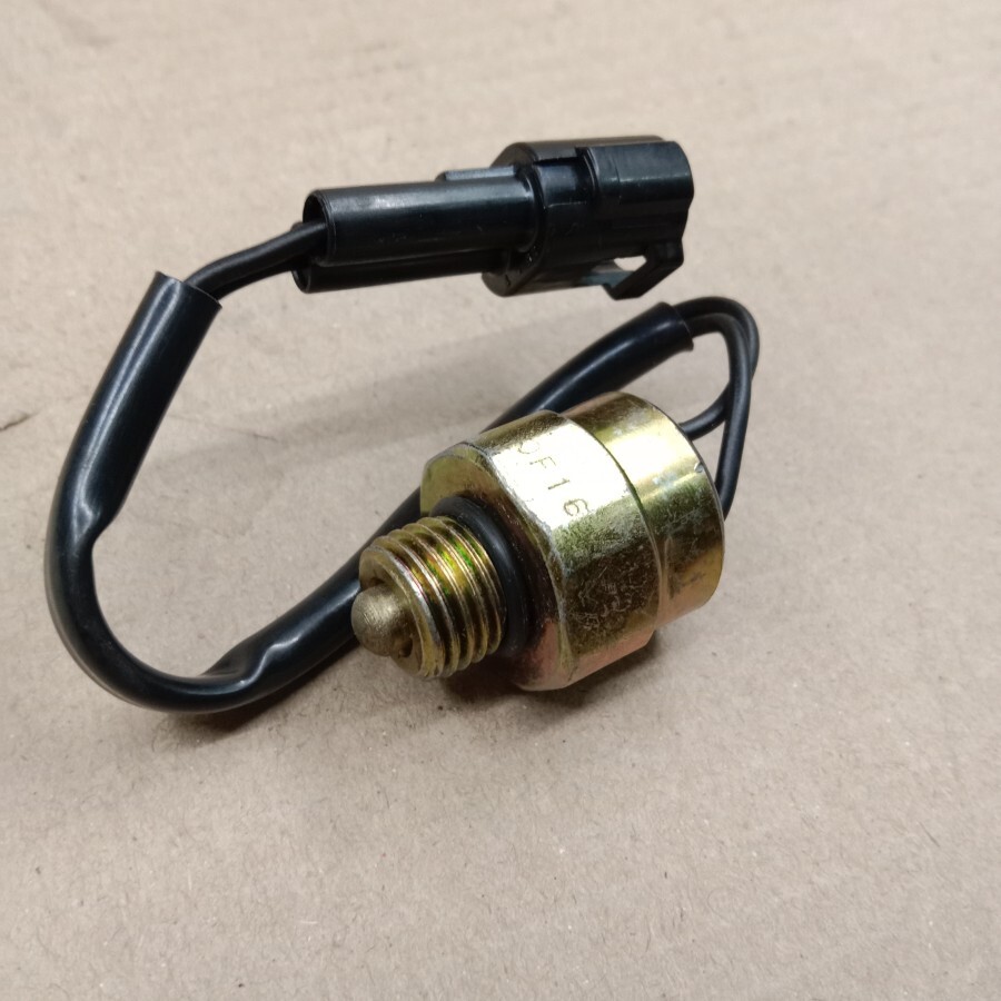 Genuine OEM Switch Assy 4WD Low Speed Suzuki Escudo Grand