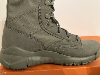 New Nike SFB Special Field Military Boots Sage size 4 329798