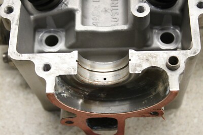 KTM製 EF65 2005 KTM 525 EXC RFS 4-Stroke Motor Cylinder Head Top End