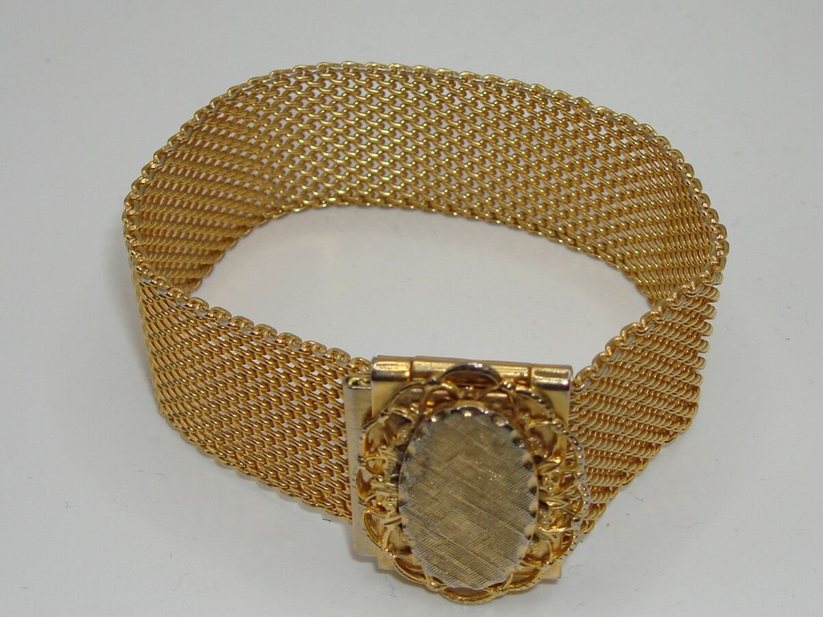 VINTAGE 1970'S ERA GOLD TONE MESH BRACELET! 7 VINTAGE 1970'S ERA GOLD TONE MESH BRACELET! 7