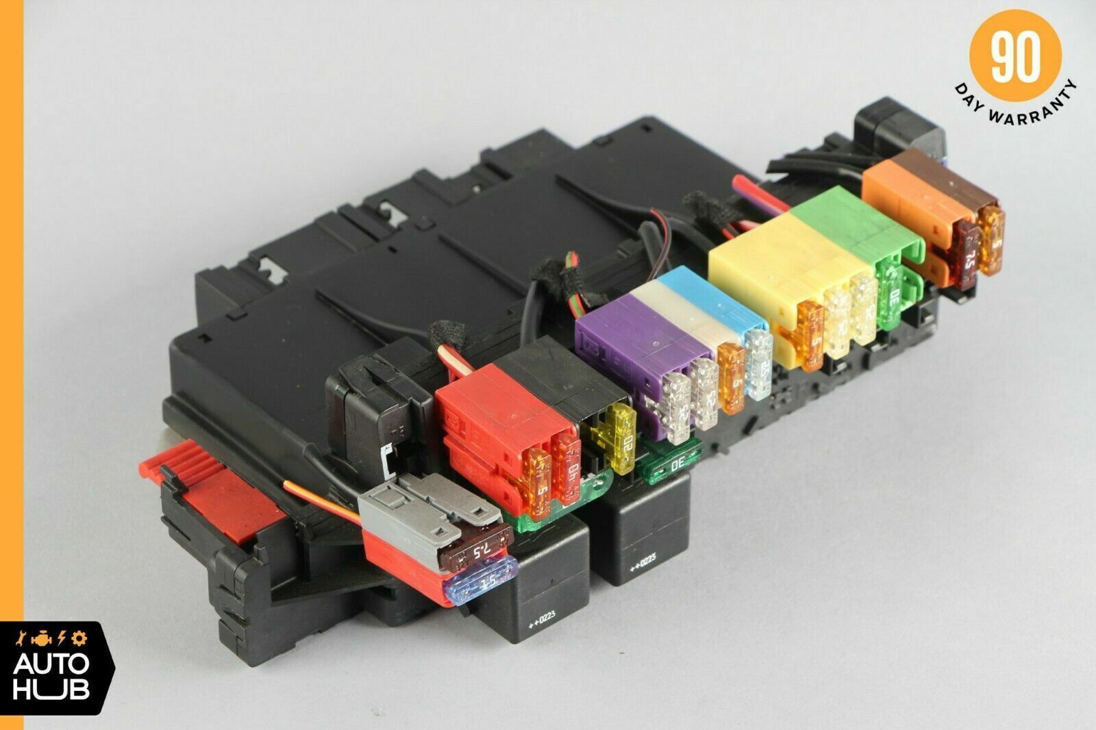 03-12 Mercedes R230 SL500 SL550 SL55 AMG Rear SAM Fuse Box Relay Module OEM