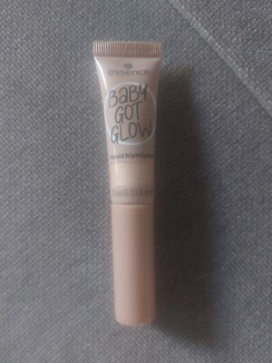 Essence Highlighter Liquid Baby Got Glow Neu