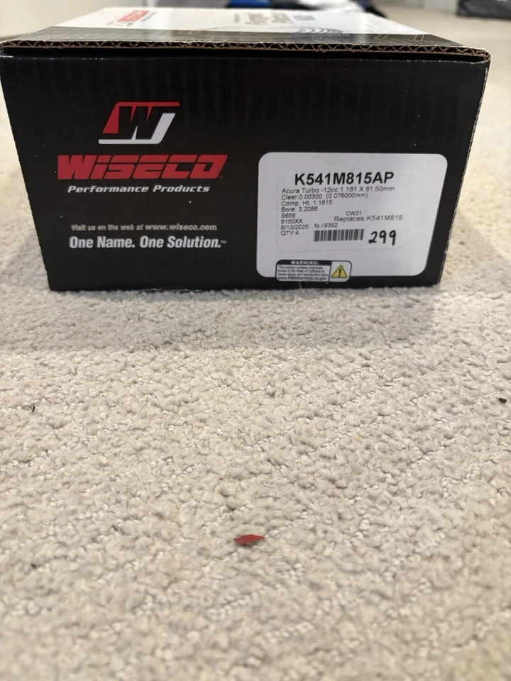 Kit de pistón Wiseco 81,5 mm de diámetro, -12 plato domo para Honda / Acura B18 LS VTEC, B18C Foto 4 de 4