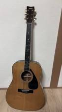 Chitarra acustica YAMAHA FG-300D per parti non funzionanti