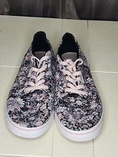 Vans Old Skool Skateboard Classic Pink White Floral Sneakers  Women 7.5