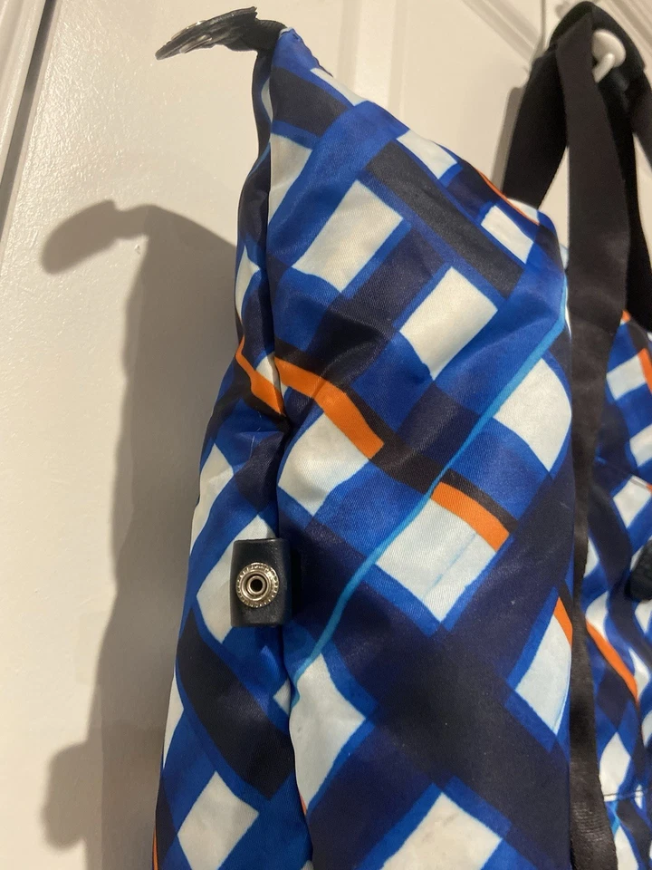 Bolsa de viagem dobrável Bric’s X-Travel laranja e azul, alças e etiquetas de couro - Imagem 2 de 4