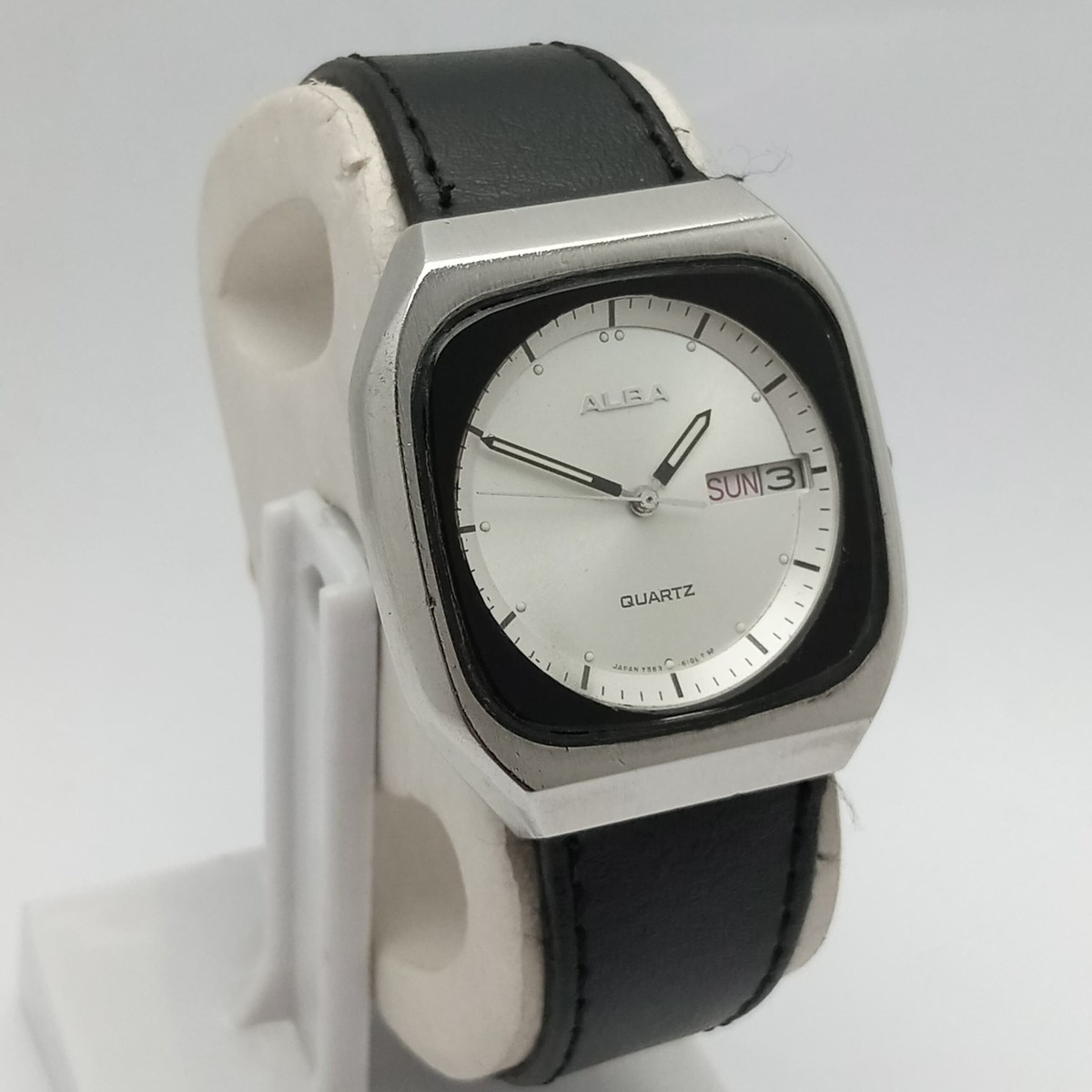 Alba Seiko Y563-6050 Quartz Day/Date Vintage Men's Watch | eBay