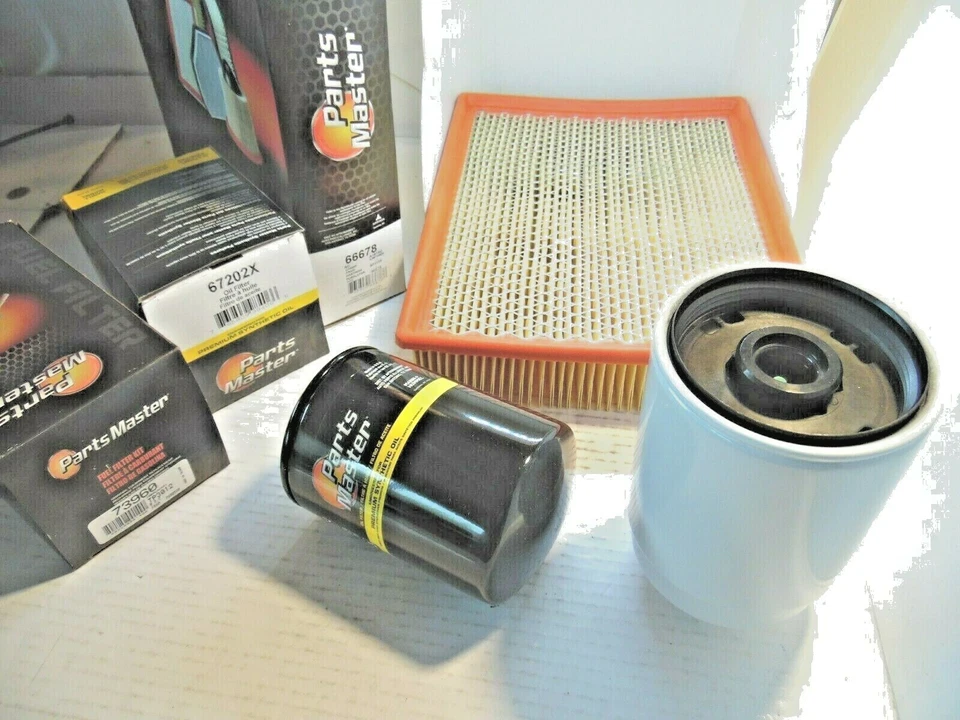 66678 AIR FILTER  FUEL AND OIL FILTER KIT 01  05 SILVERADO 2500  6.6L V8 DIESEL  - Изображение 2 из 4