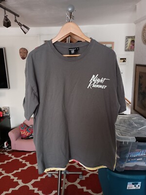 Shein Night Runner All Over Print Asian Themed Preliminary Round T-shirt Size XL