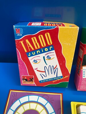 HASBRO Jeu de société Hasbro Taboo Classic pas cher