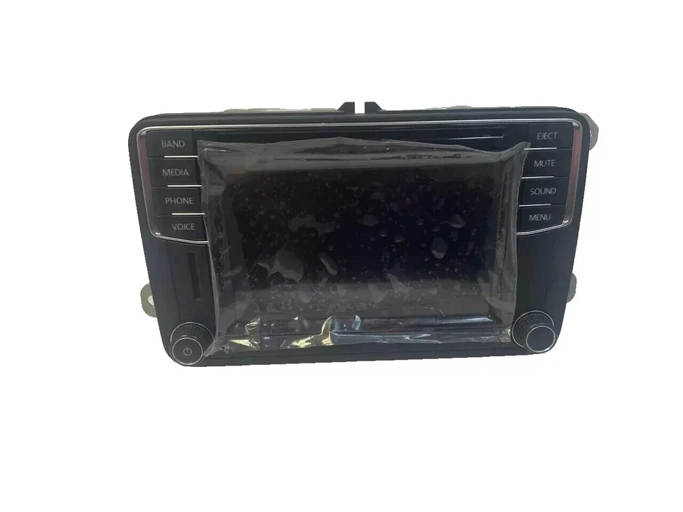 17-19 Volkswagen VW Jetta Passat GTI SIN USAR, EN CAJA PQ Pantalla Pantalla Radio CORREO EN REPARACIÓN Foto 2 de 4