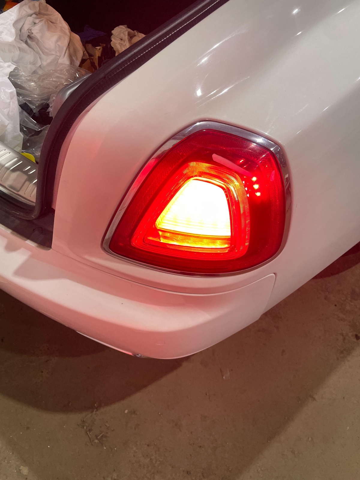 Rear Right Tail Light Lamp OEM 63217267560 Rolls Royce Ghost Series I 2009-2014