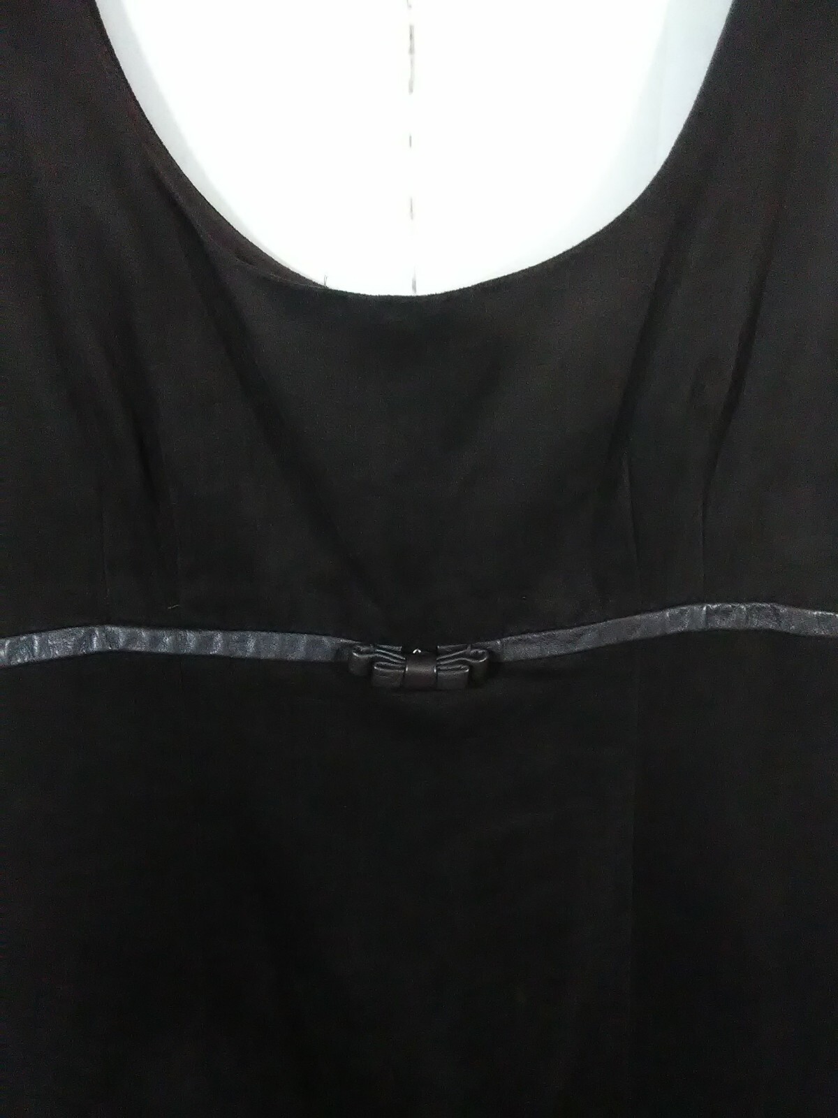Picture 4 of 10