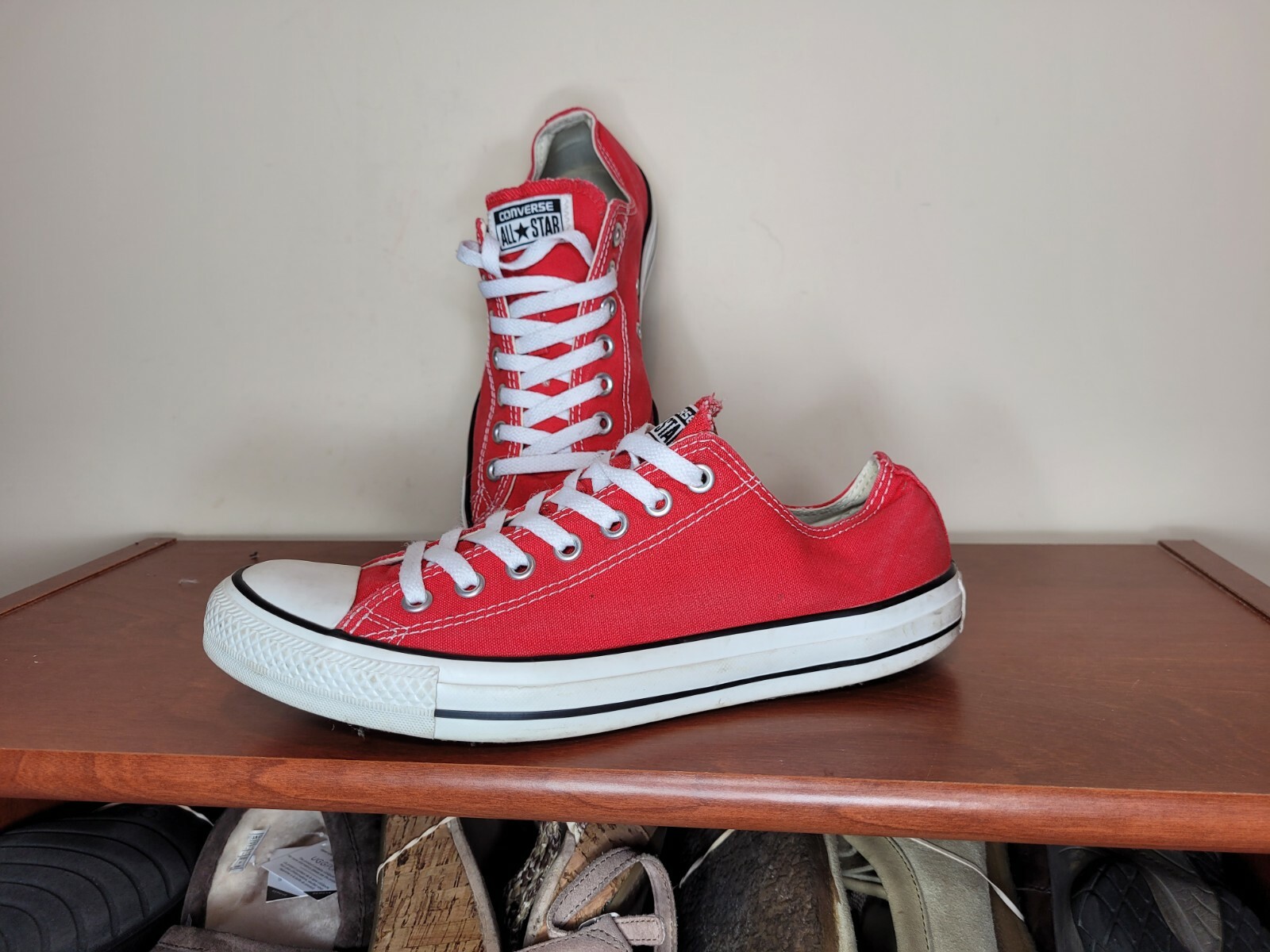red converse womens size 9