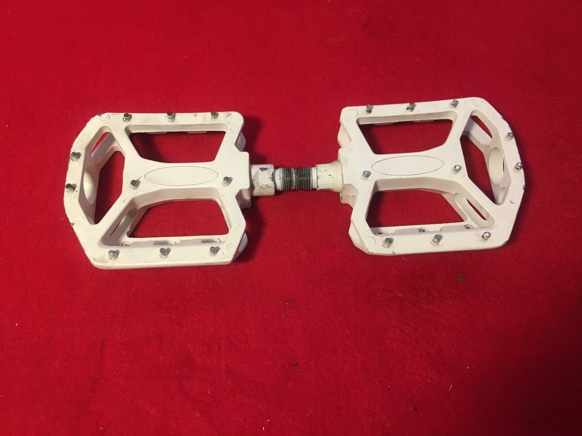Wellgo White Pedals for BMX Bike for sale | eBay