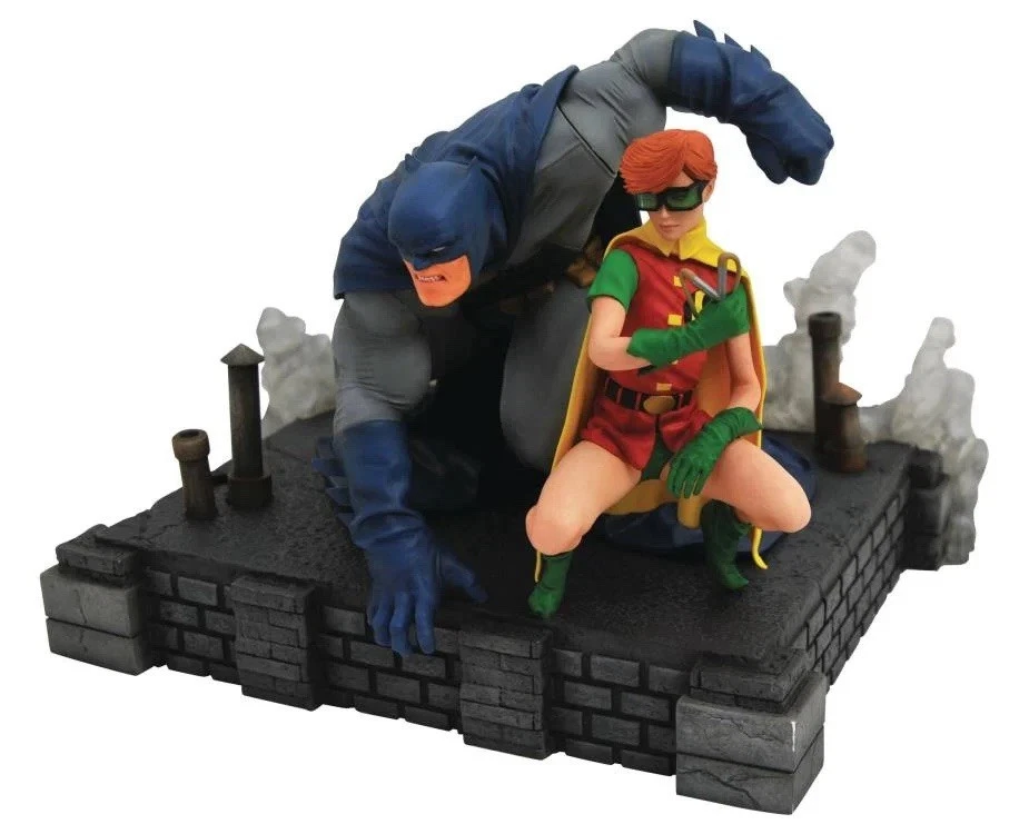 Estatua de lujo Diamond DC Comics Gallery Dark Knight Returns - Batman y Robin Foto 2 de 3