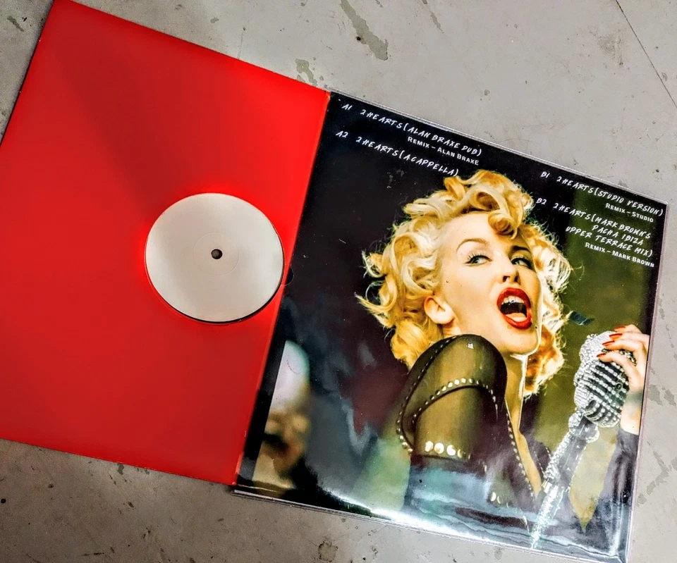 KYLIE 2 HEARTS PROMO RED VINYL  12" UK MAXI VINYL MINT-  FREE CUSTOM PIC WALLET - Image 2 of 4