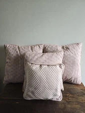 VTG Set Of 4 Pink Mauve Square Floral Decorative Couch Bed Throw Pillows 