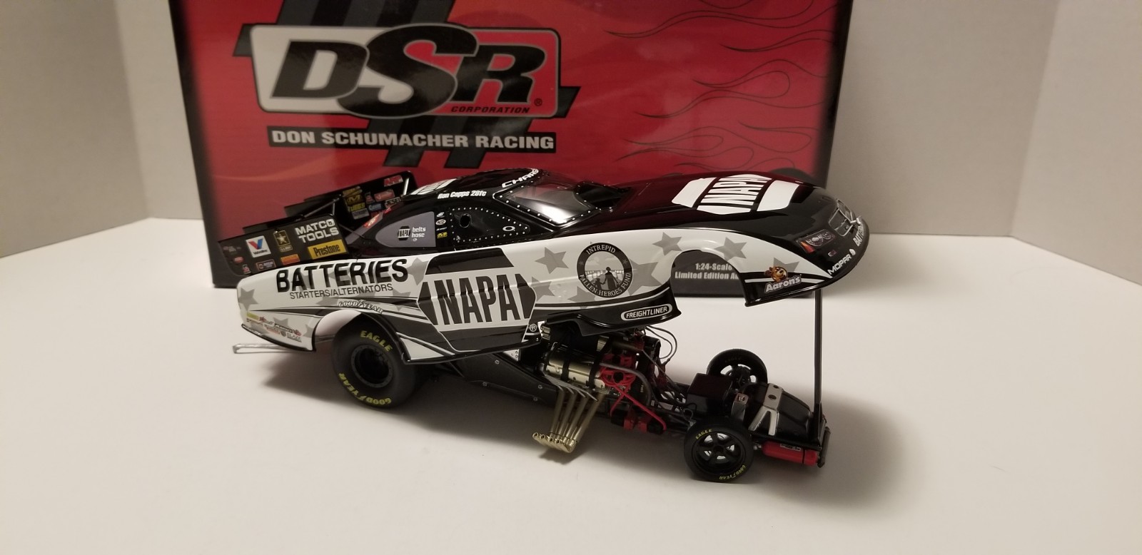 Picture 5 of 24