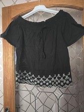 Primark Size 16 Black And White Bardot Top