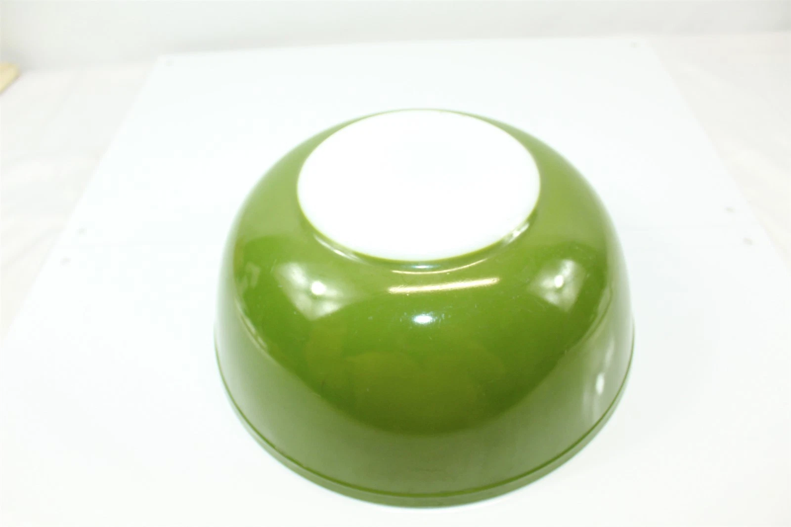 Mixing Bowl 4 Quart Pyrex #404 Avocado Green Verde