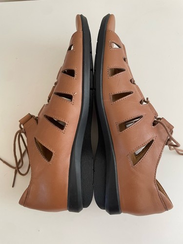 Array Women’s Brown Leather Gladiator Sandals Flats Shoes Size 9 M New On Box - Picture 10 of 10