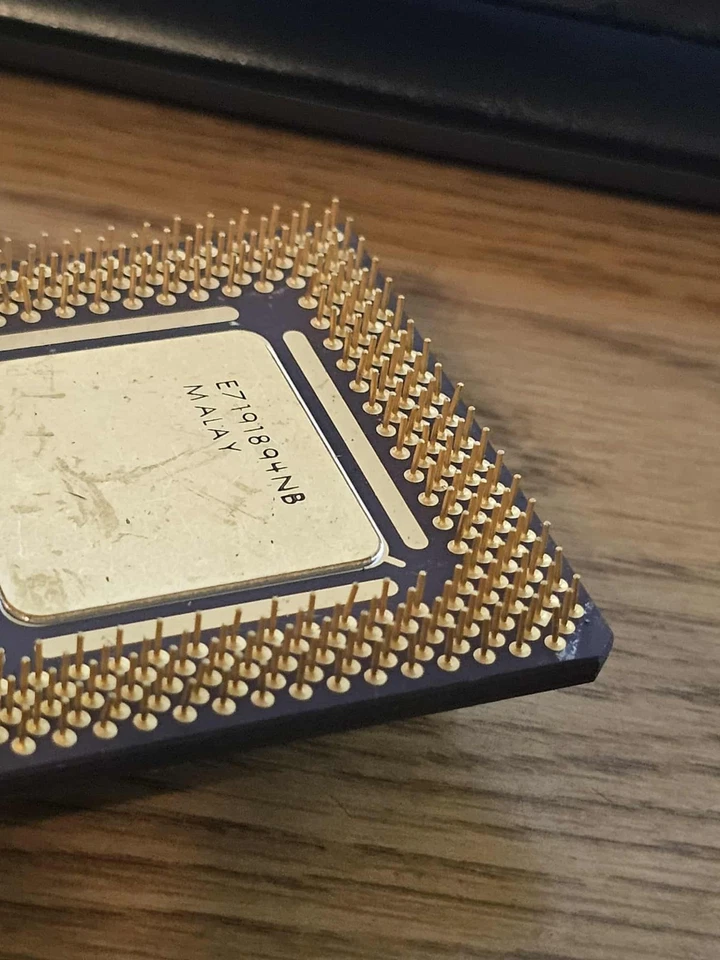 Vintage Intel Pentium MMX Overdrive CPU 200MHz PODPMT66X200 SL2RM - Tech Special - Image 4 of 4