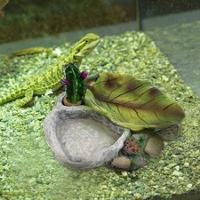 Crawling Pet Food Feeder Resin Reptile Food Feeder Lizard Water Supplies